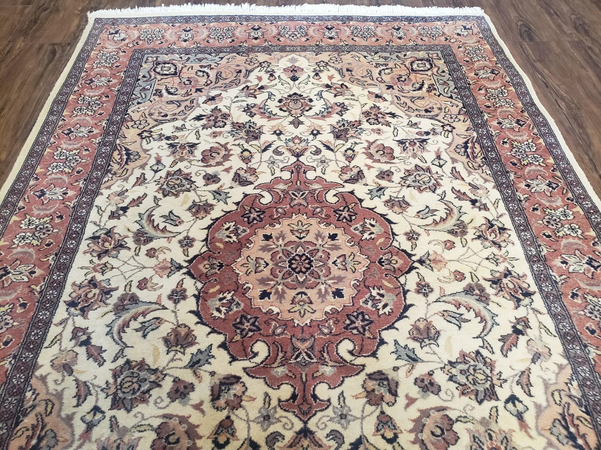 4x6 Handmade Top Quality Pakistani Floral Wool Rug Veg Dyes Carpet Beige Salmon by Jewel Rugs