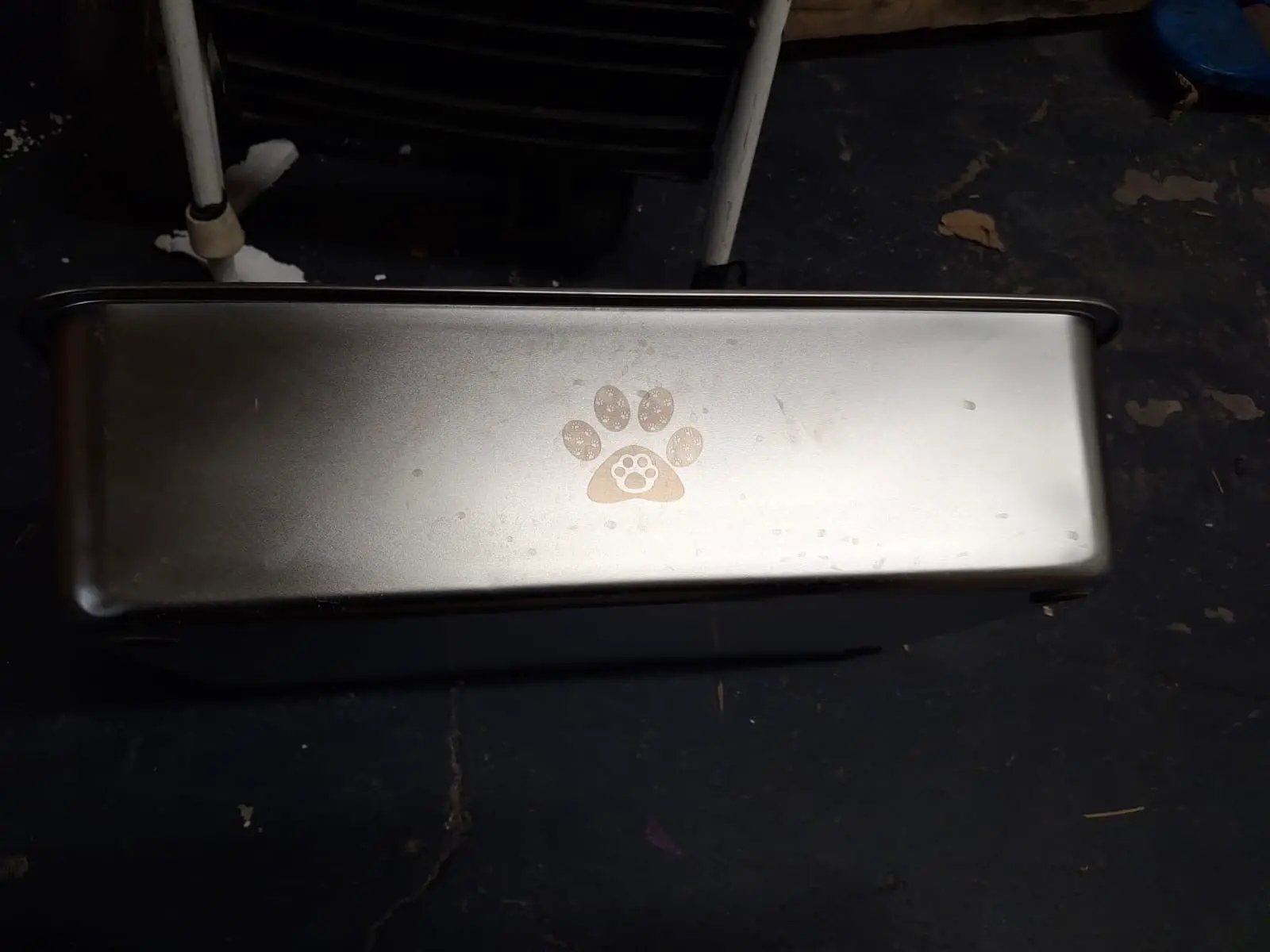 Open Box Kirecoo Stainless Steel Cat Litter Box XL- Metal High Sided Cat Pan, Large Stainless Steel Box, Indoor Litter Tray, Non Stick, No Smell, Easy by Selzalot
