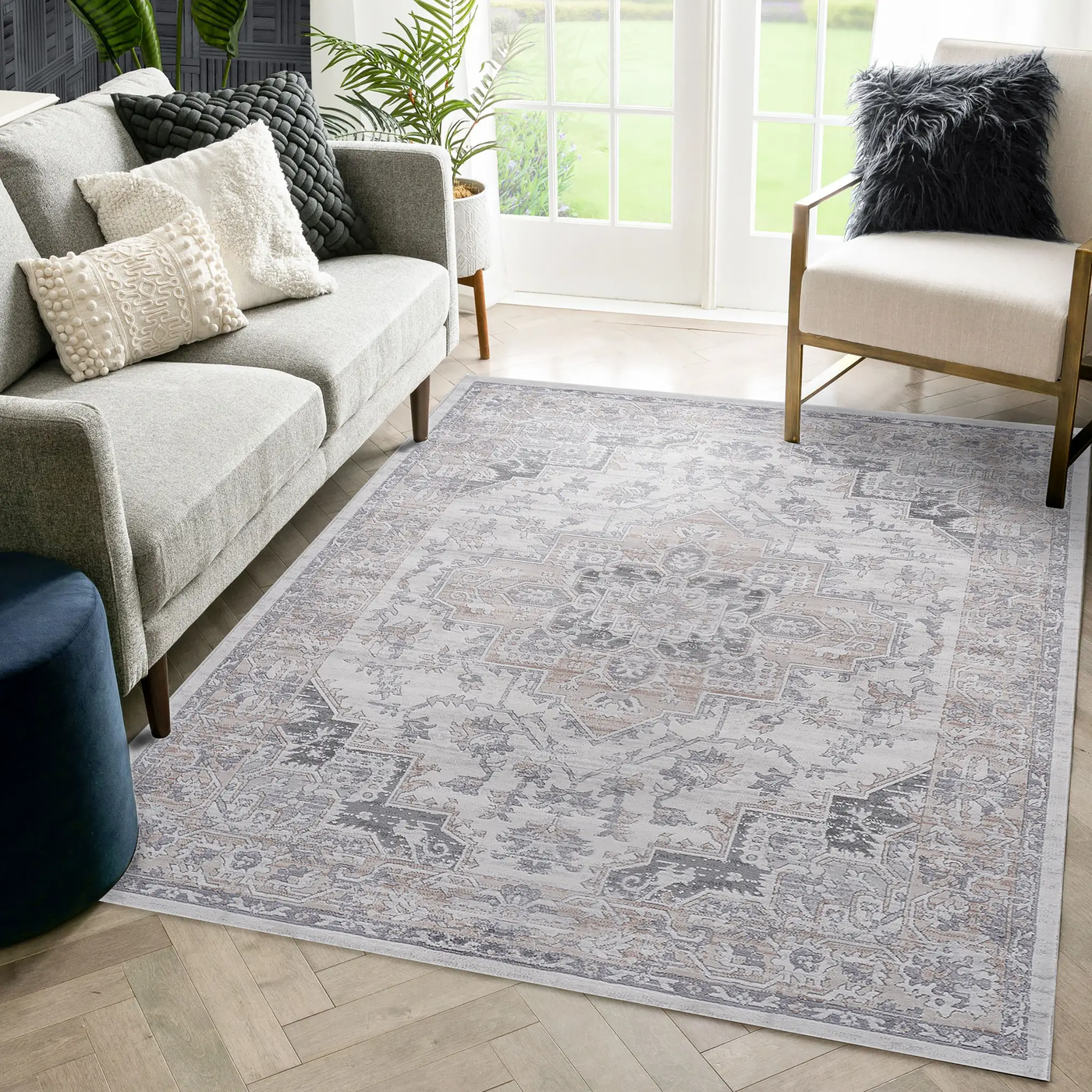 Marfi Collection 7.9X10 Rug by HouseOfZazla