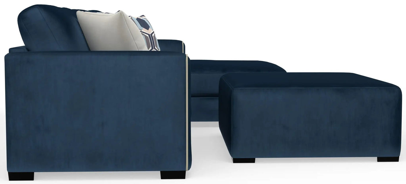 Jetson - Sectional With Comfort Coil Seat Cushions, Included Accent Pillows & Cocktail Ottoman by Unique Piece Furniture