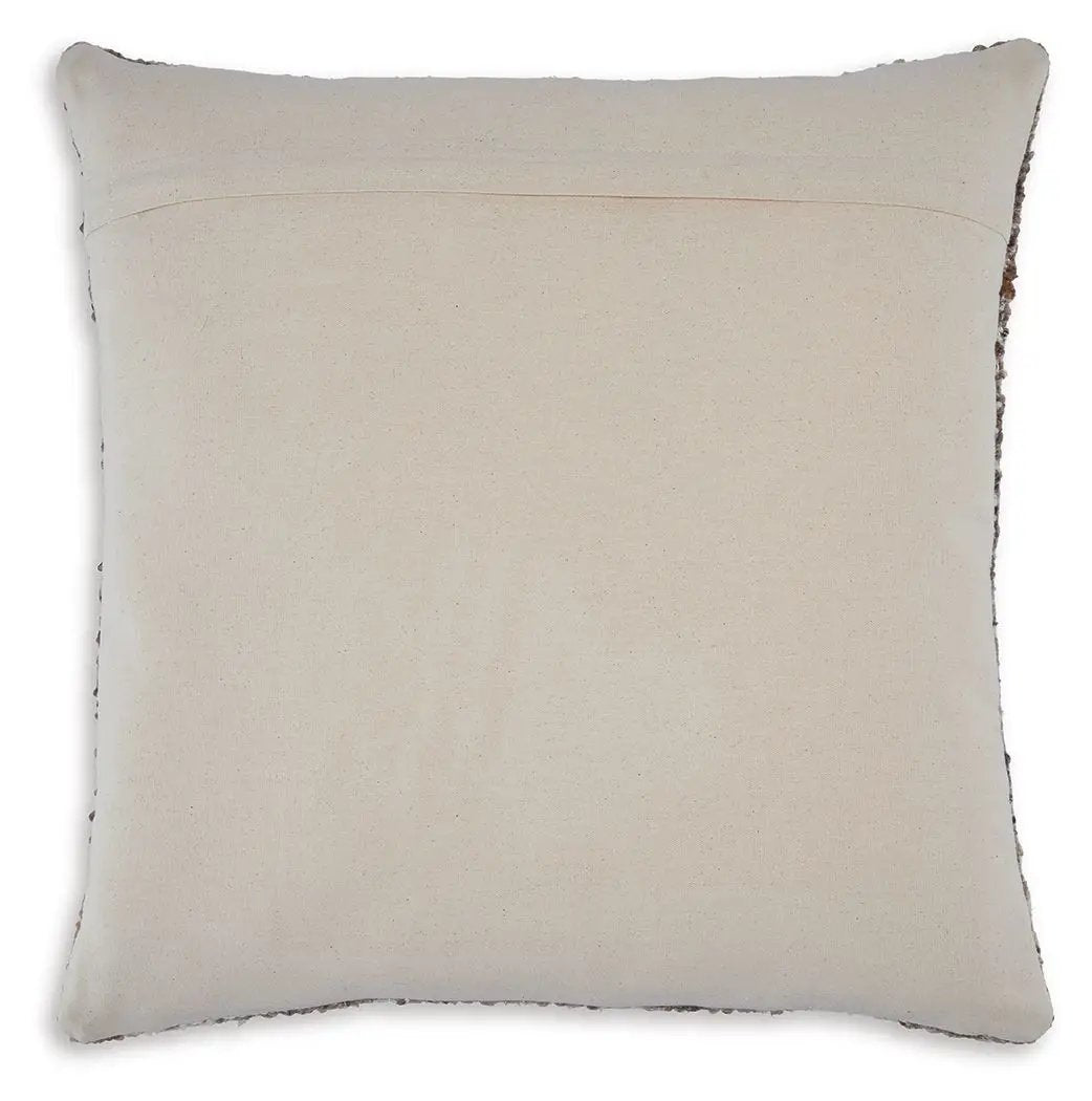 Nealton - Pillow by Unique Piece Furniture