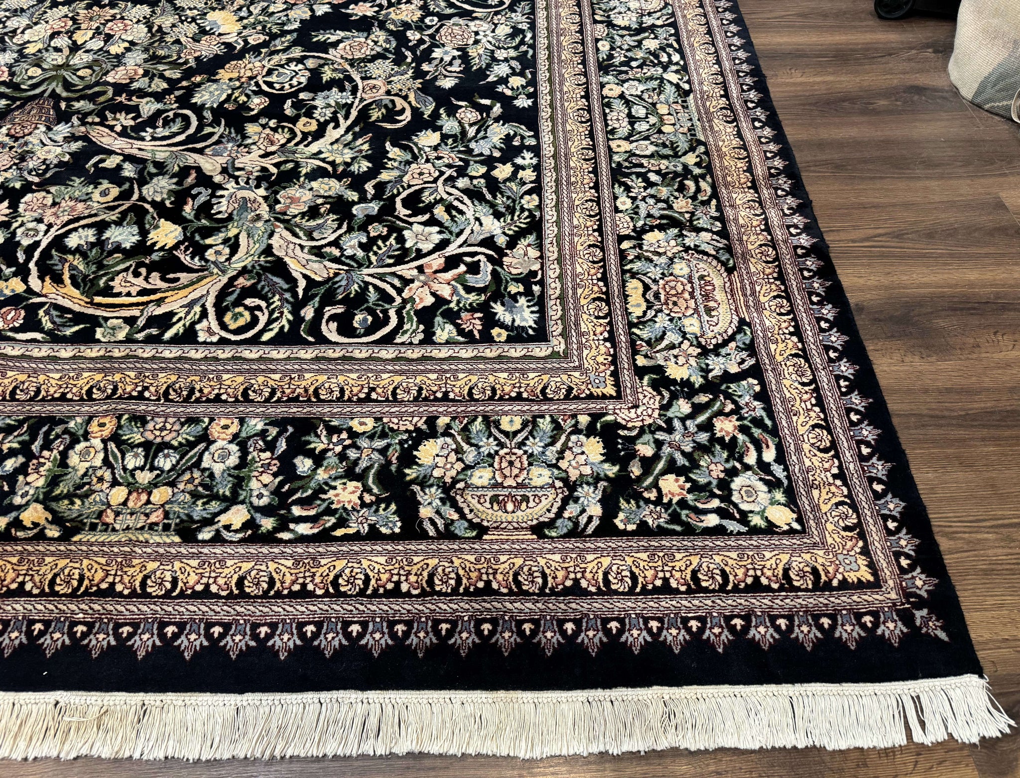 Pak Persian Rug 10x14, Elegant Floral Carpet, Fine 225 KPSI by Jewel Rugs