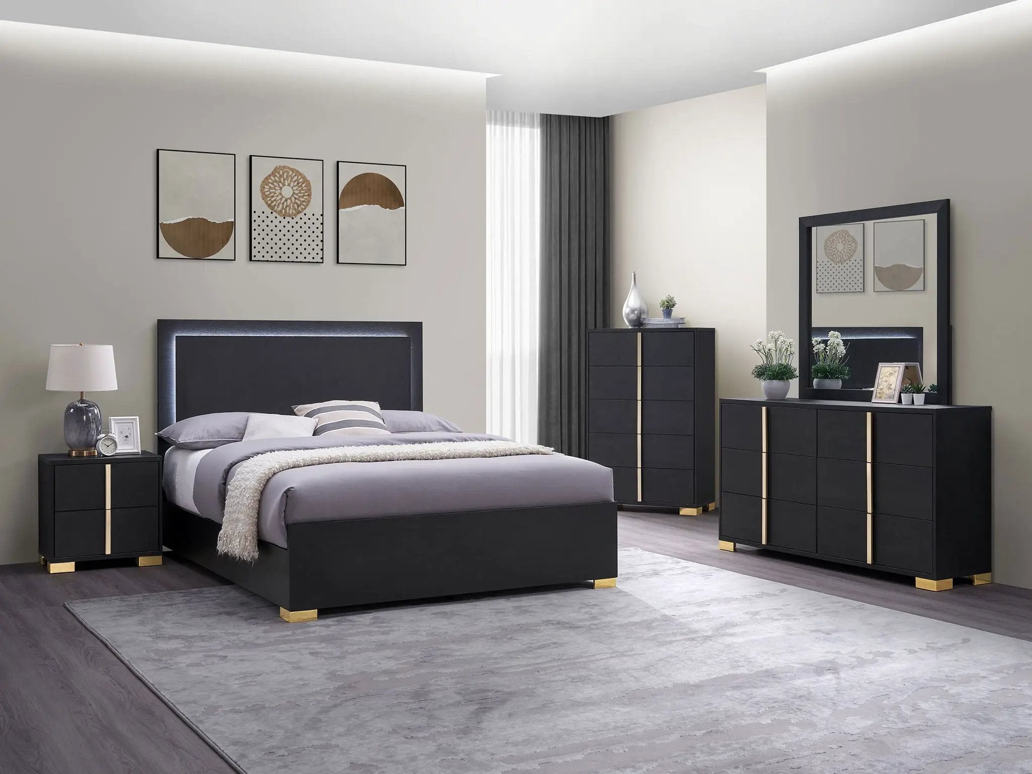 Marceline 5-piece Queen Bedroom Set Black by Unique Piece Furniture