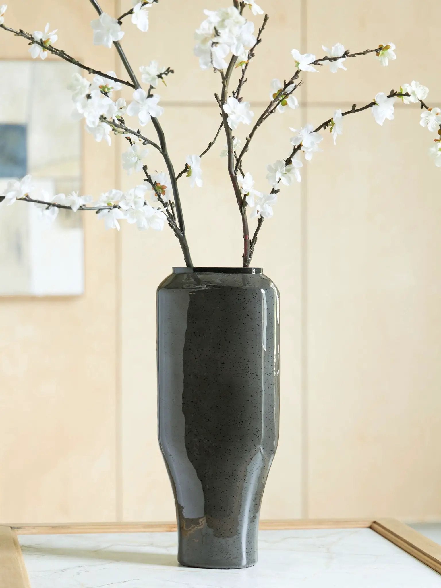 Kierlain - Vase by Unique Piece Furniture