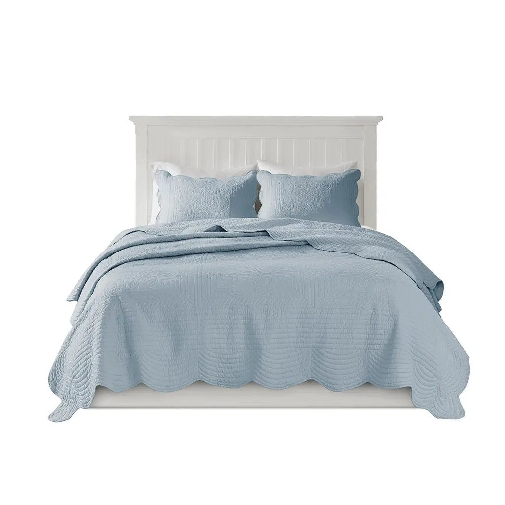 3 Piece Reversible Scalloped Edge Quilt Set - Blue King/Cal King by HouseOfZazla