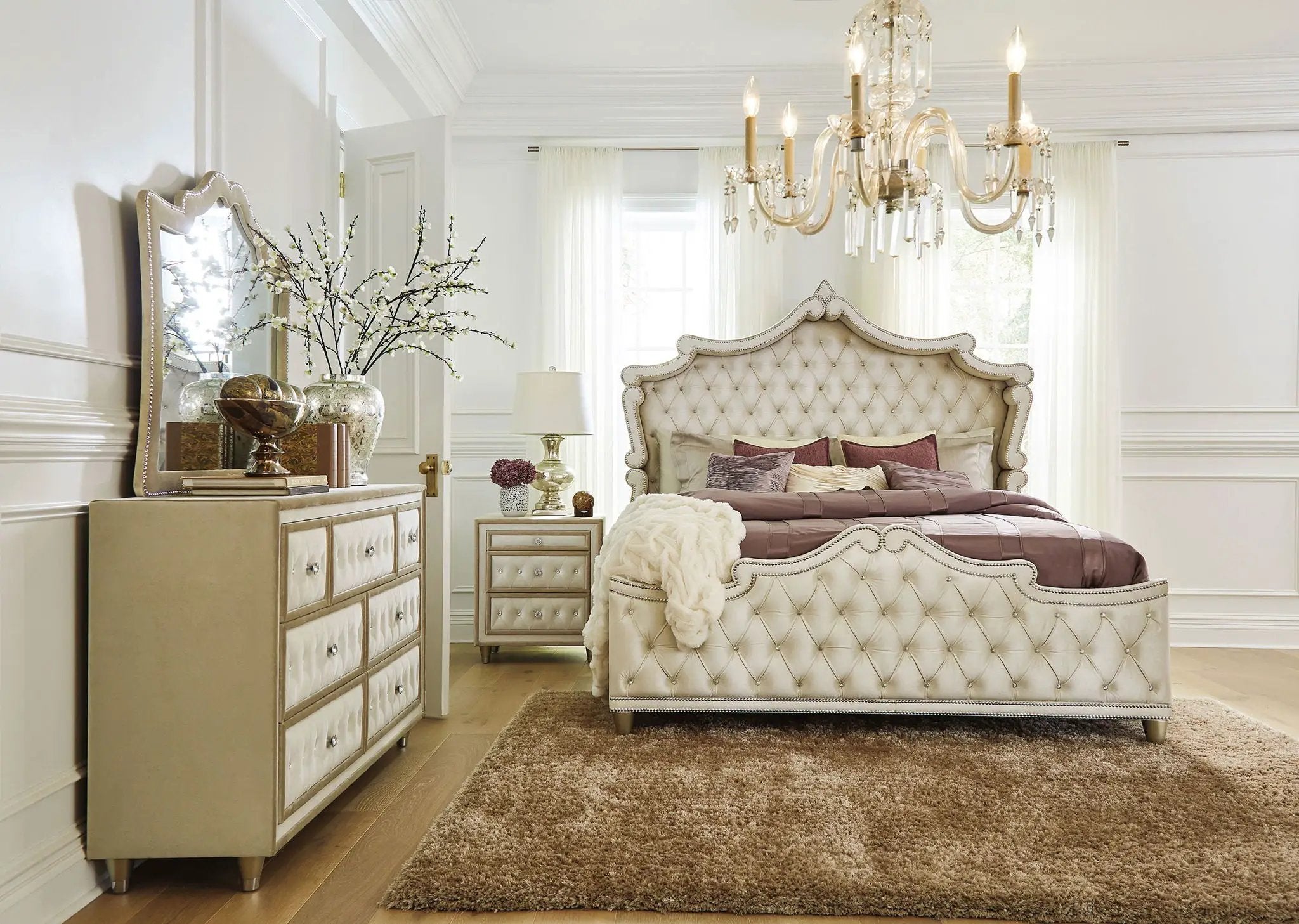 Antonella 4-piece Eastern King Bedroom Set Ivory by Unique Piece Furniture