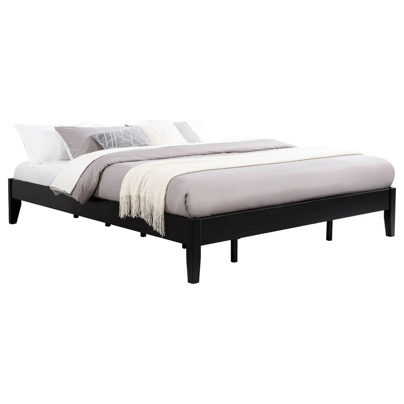Hounslow Eastern King Universal Platform Bed Black by Unique Piece Furniture