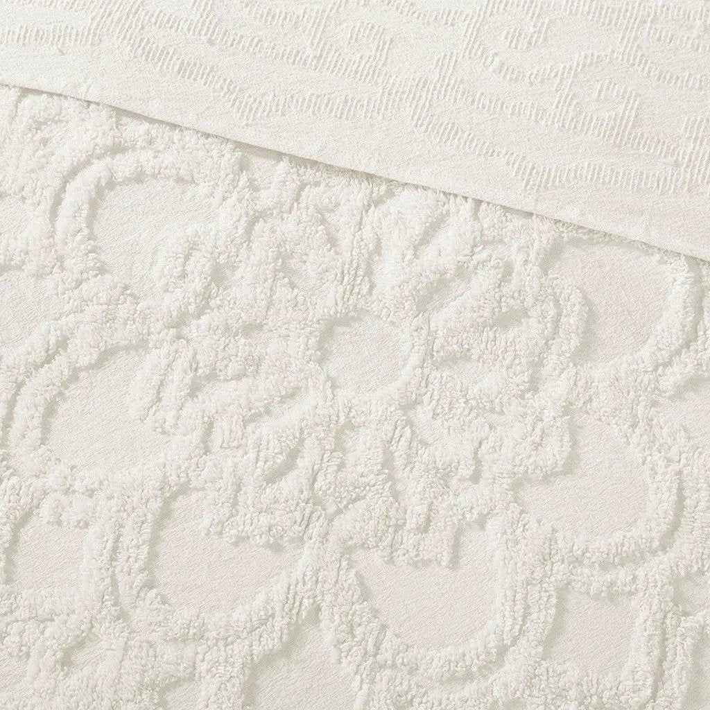 Tufted Cotton Chenille Medallion Fringe Coverlet Mini Set - Off-White by HouseOfZazla