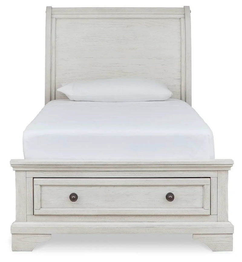 Robbinsdale - Sleigh Bed by Unique Piece Furniture