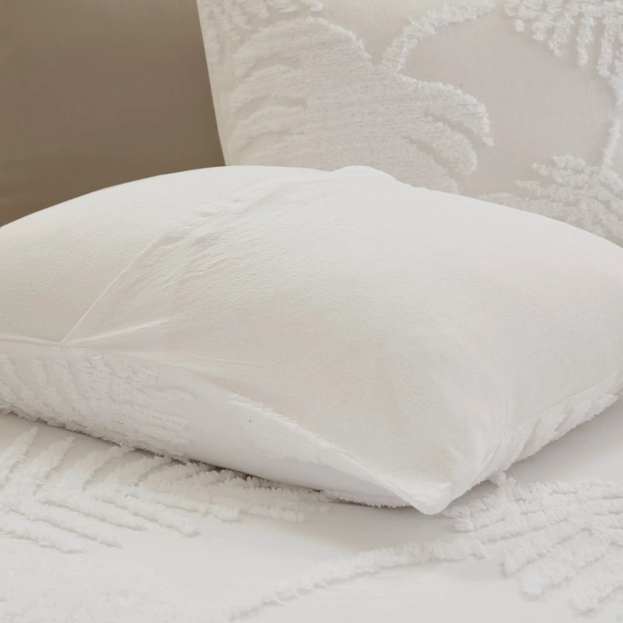 3 Piece Tufted Cotton Chenille Palm Comforter Set Off-White King/Cal King by HouseOfZazla