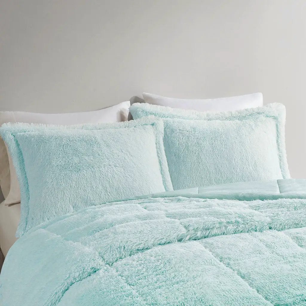 Twin/Twin XL Ombre Shaggy Long Fur Comforter Mini Set by HouseOfZazla