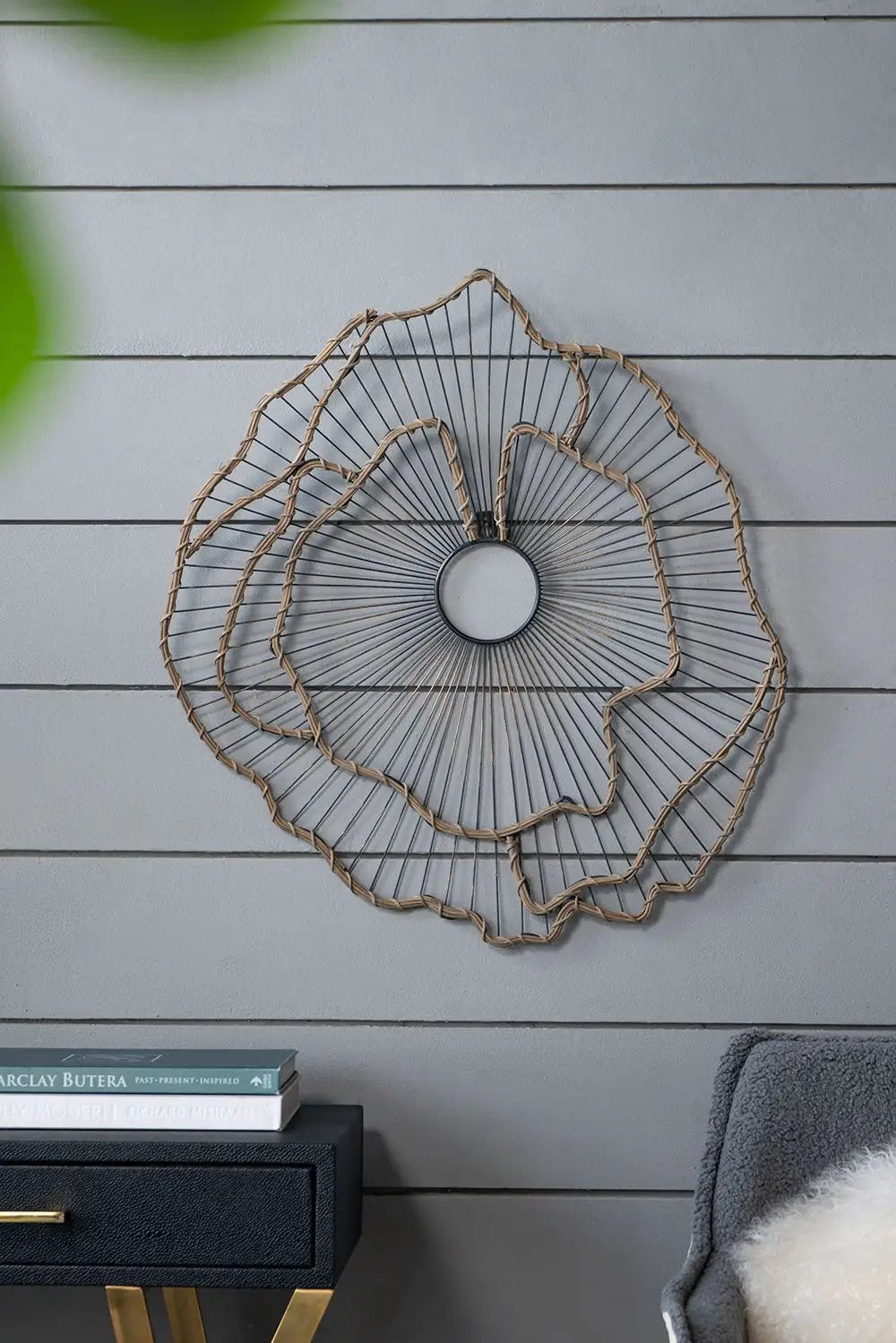 Metal Flowers Wall Decor, Transitional Wall Floral Sculpture For Foyer Porch Hallway Entrance (Set of 3) - Gold by HouseOfZazla