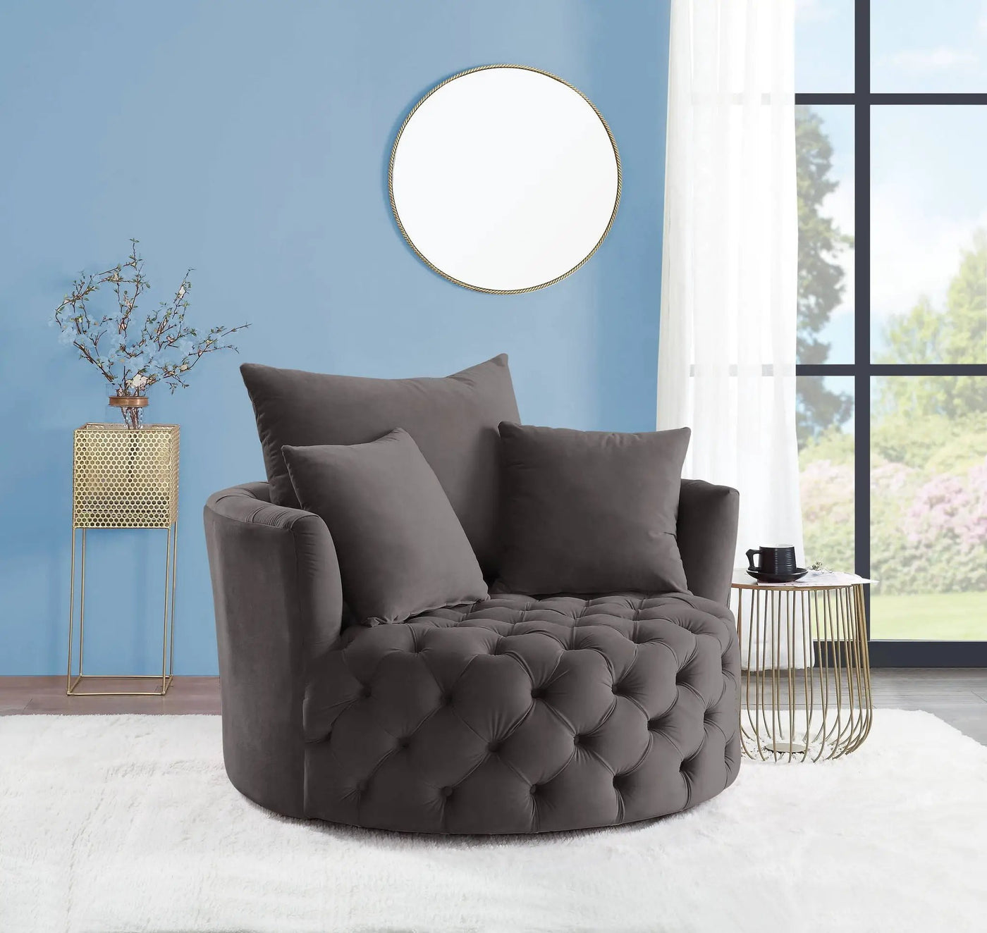Zunyas Velvet Accent Chair With Swivel by HouseOfZazla