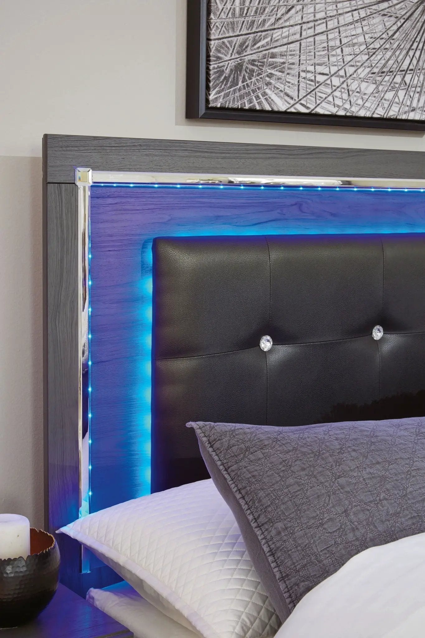 Lodanna - Upholstered Panel Headboard by Unique Piece Furniture