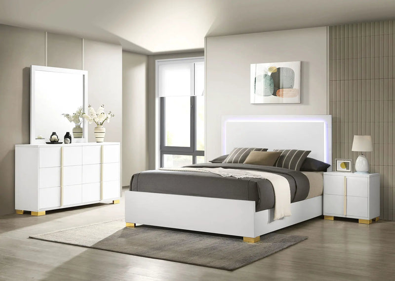Marceline 4-piece Queen Bedroom Set White by Unique Piece Furniture