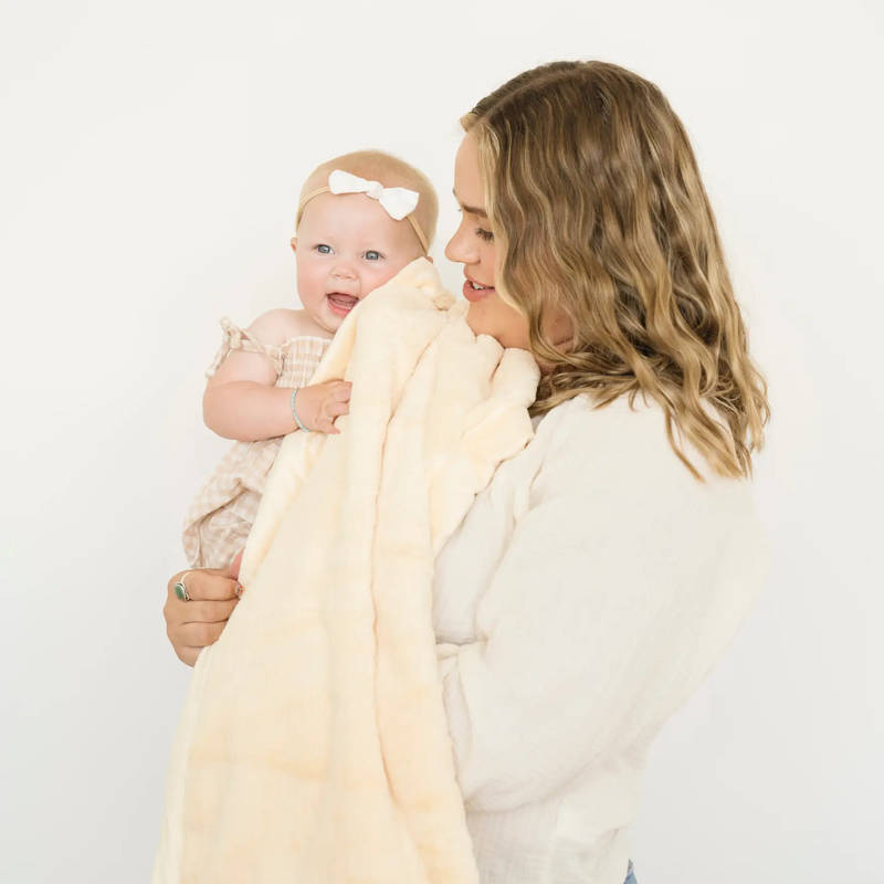 Lush Receiving Blanket 30x40 Inch by Saranoni by HouseOfZazla