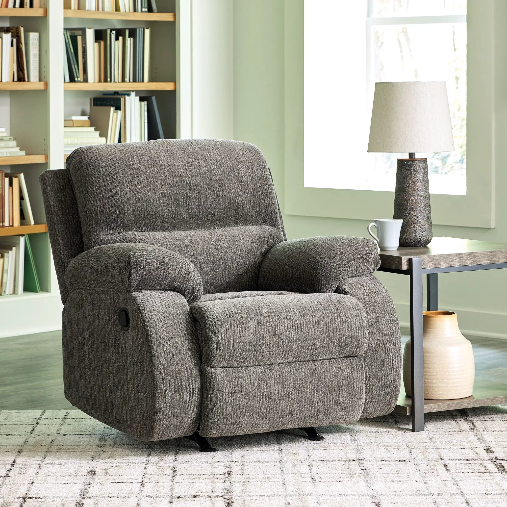 Scranto - Rocker Recliner by Unique Piece Furniture