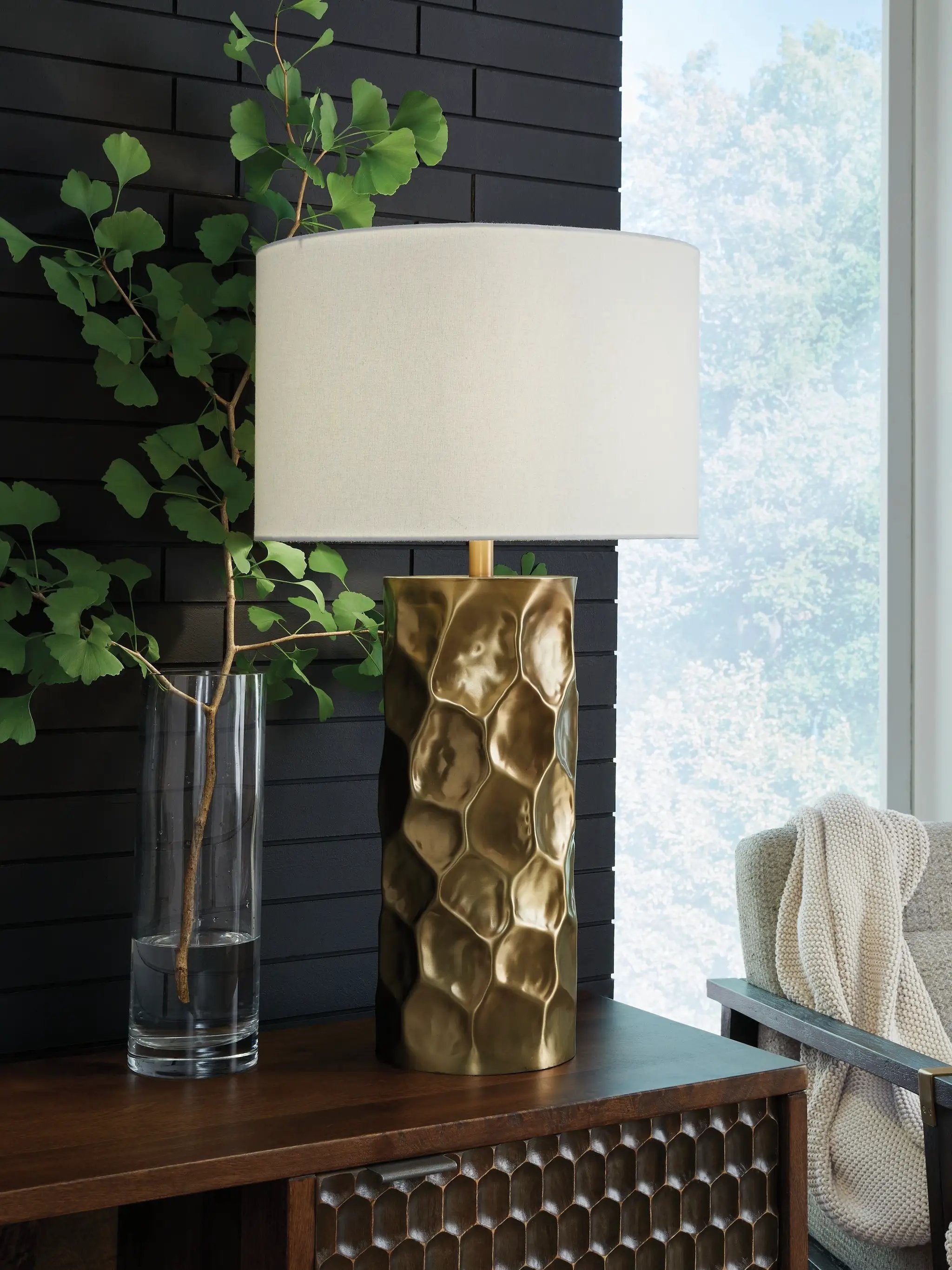 Marshawn - Metal Table Lamp - Gold Finish by Unique Piece Furniture
