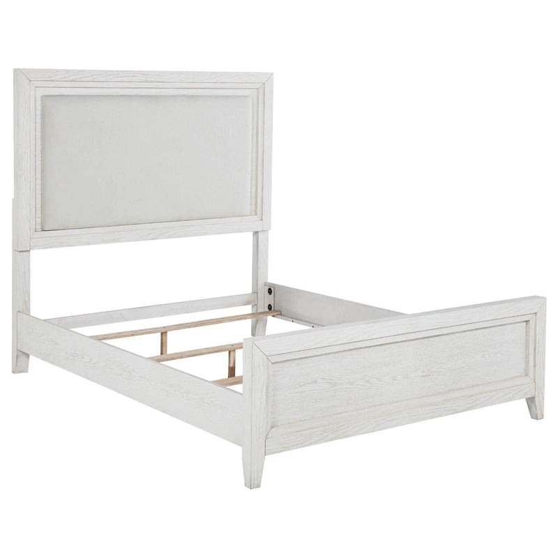 Marielle 4-piece Queen Bedroom Set Distressed White by Unique Piece Furniture