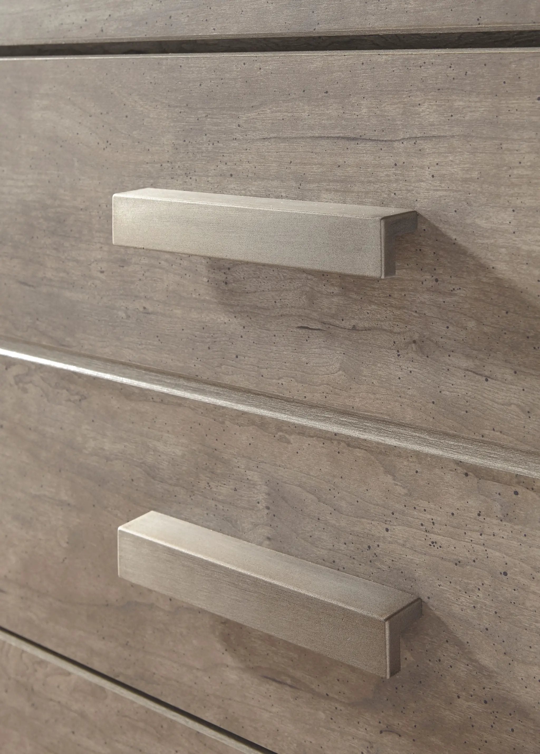 Culverbach - Five Drawer Chest - Gray by Unique Piece Furniture