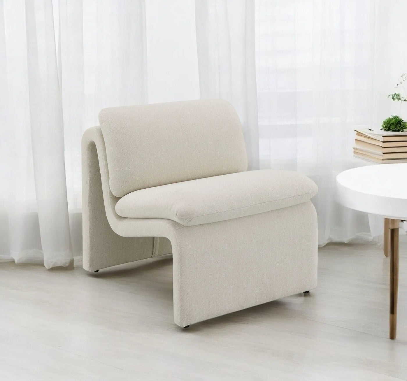 Jaeda - Innovative Elegance Accent Chair In Curved Shape by Unique Piece Furniture