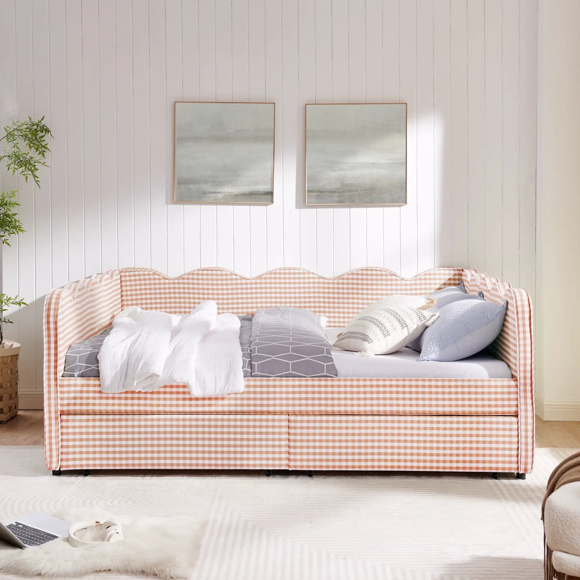 Gingham Daybed With USB Charging Port, Wave-Shaped Design by HouseOfZazla
