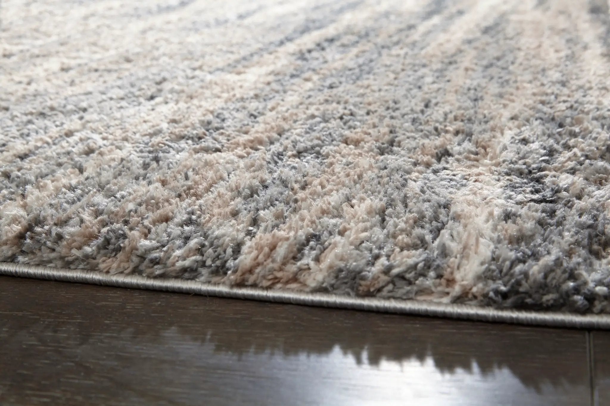 Gizela - Rug by Unique Piece Furniture