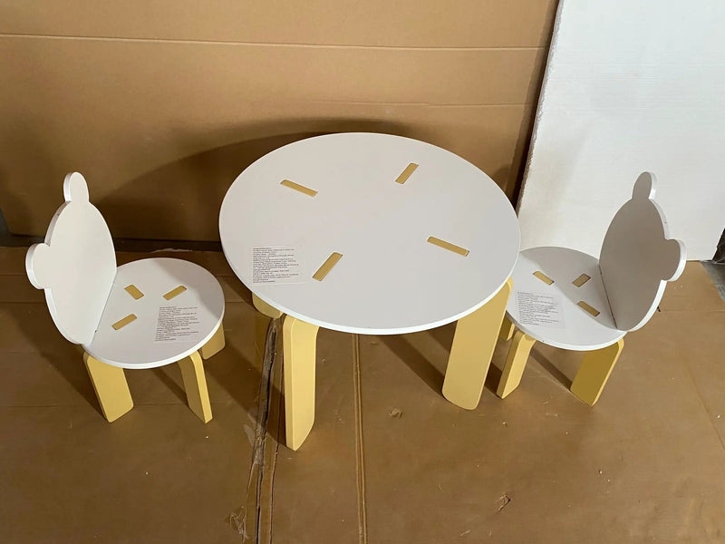 Kids Table and Chair Set by HouseOfZazla