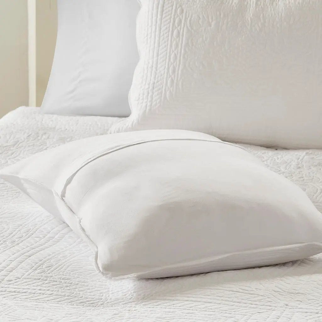 3 Piece Reversible Scalloped Edge Quilt Set White Full/Queen by HouseOfZazla