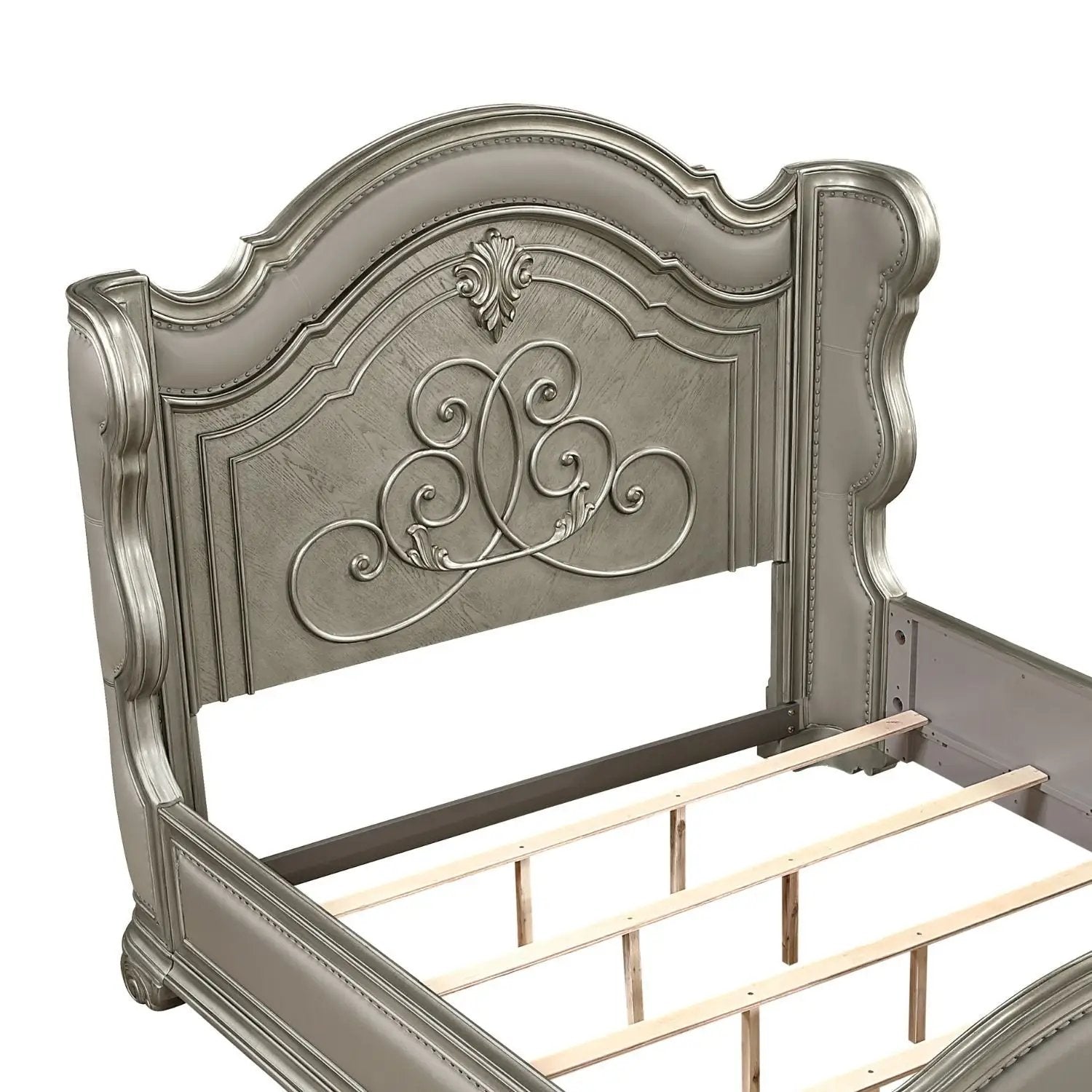 Bella - Traditional Bed by HouseOfZazla