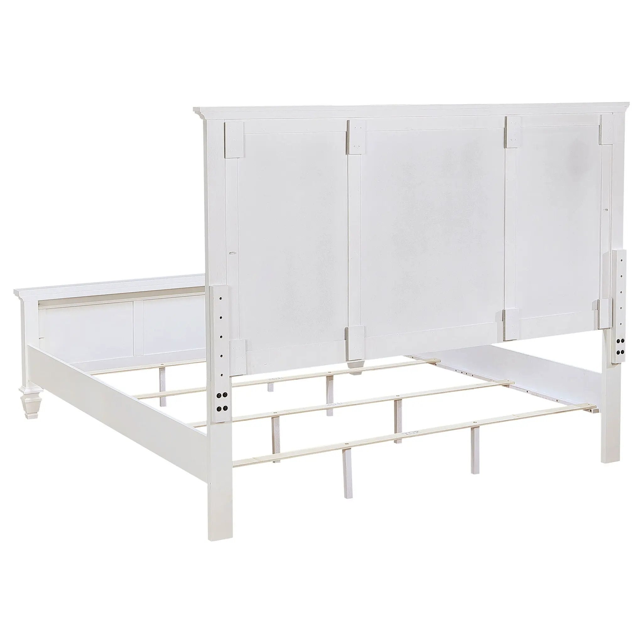 Sandy Beach 4-piece Eastern King Bedroom Set Cream White by Unique Piece Furniture