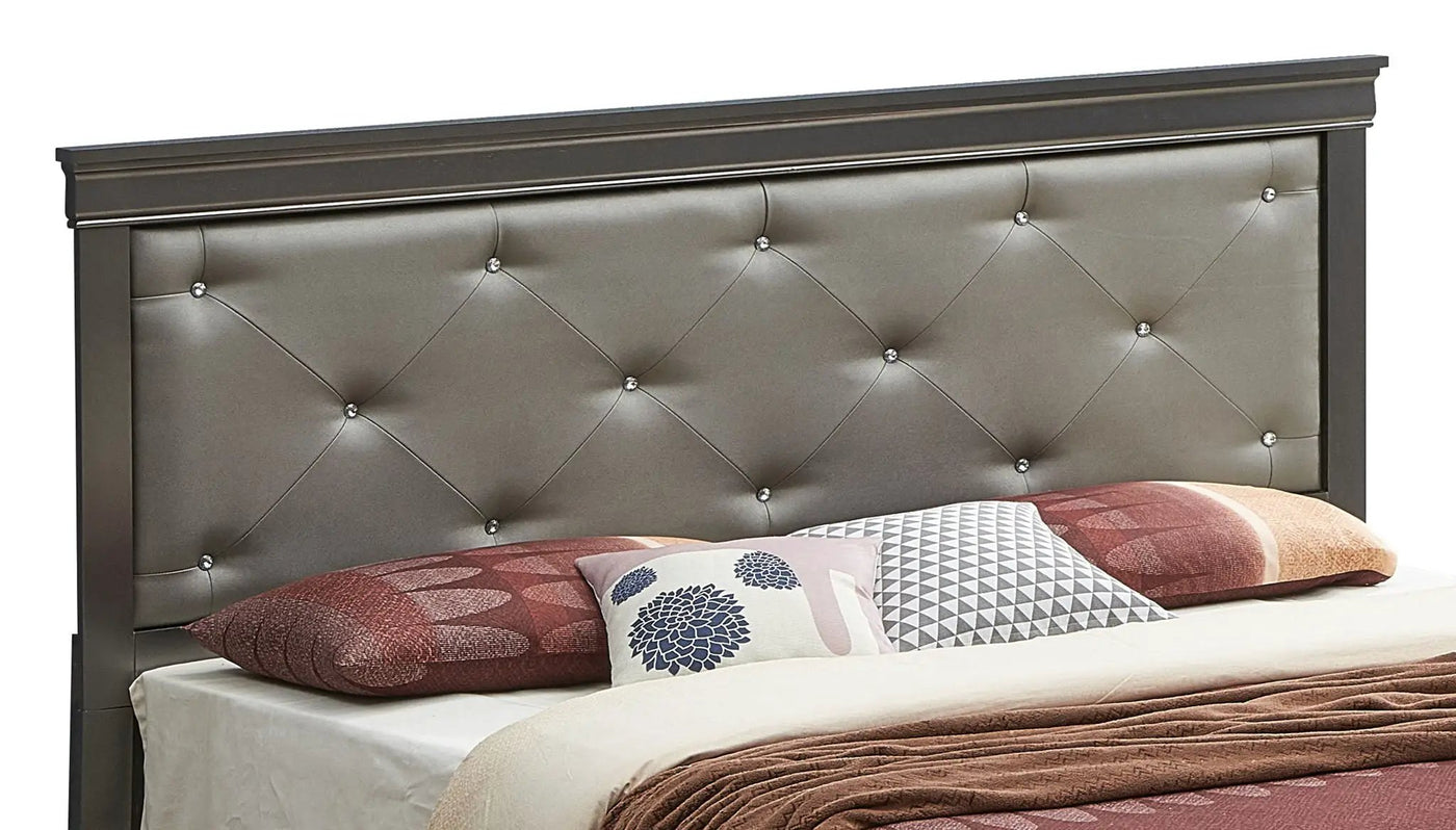 LED Elegant Bed by HouseOfZazla