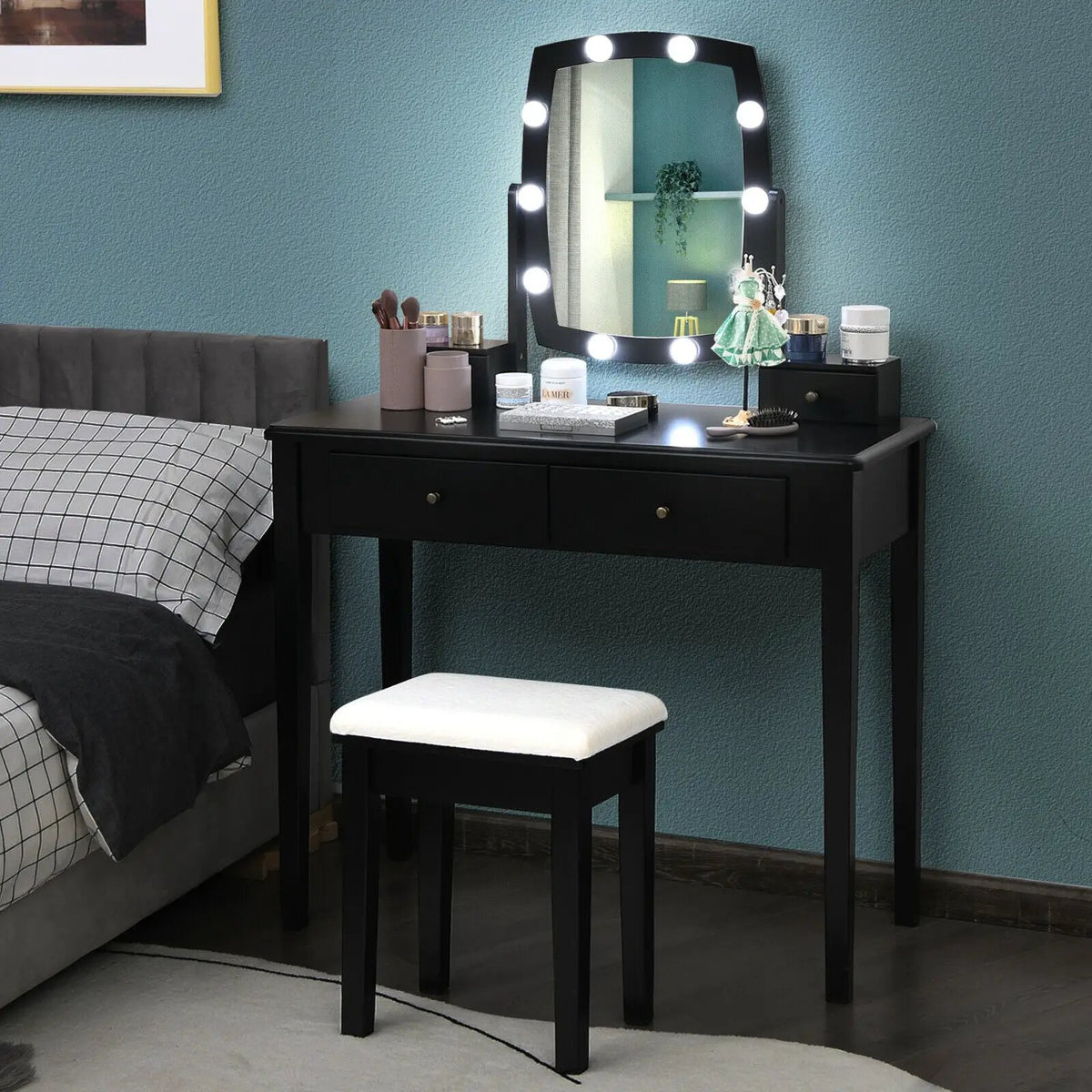 Vanity Table Set with Lighted Mirror for Bedroom and Dressing Room, photo 6 of 9