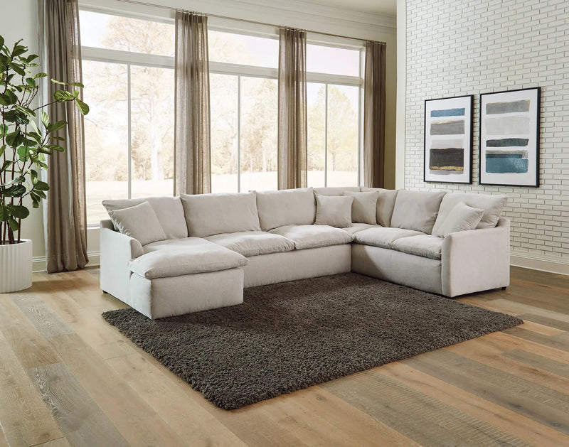 Harper - Sectional by Unique Piece Furniture