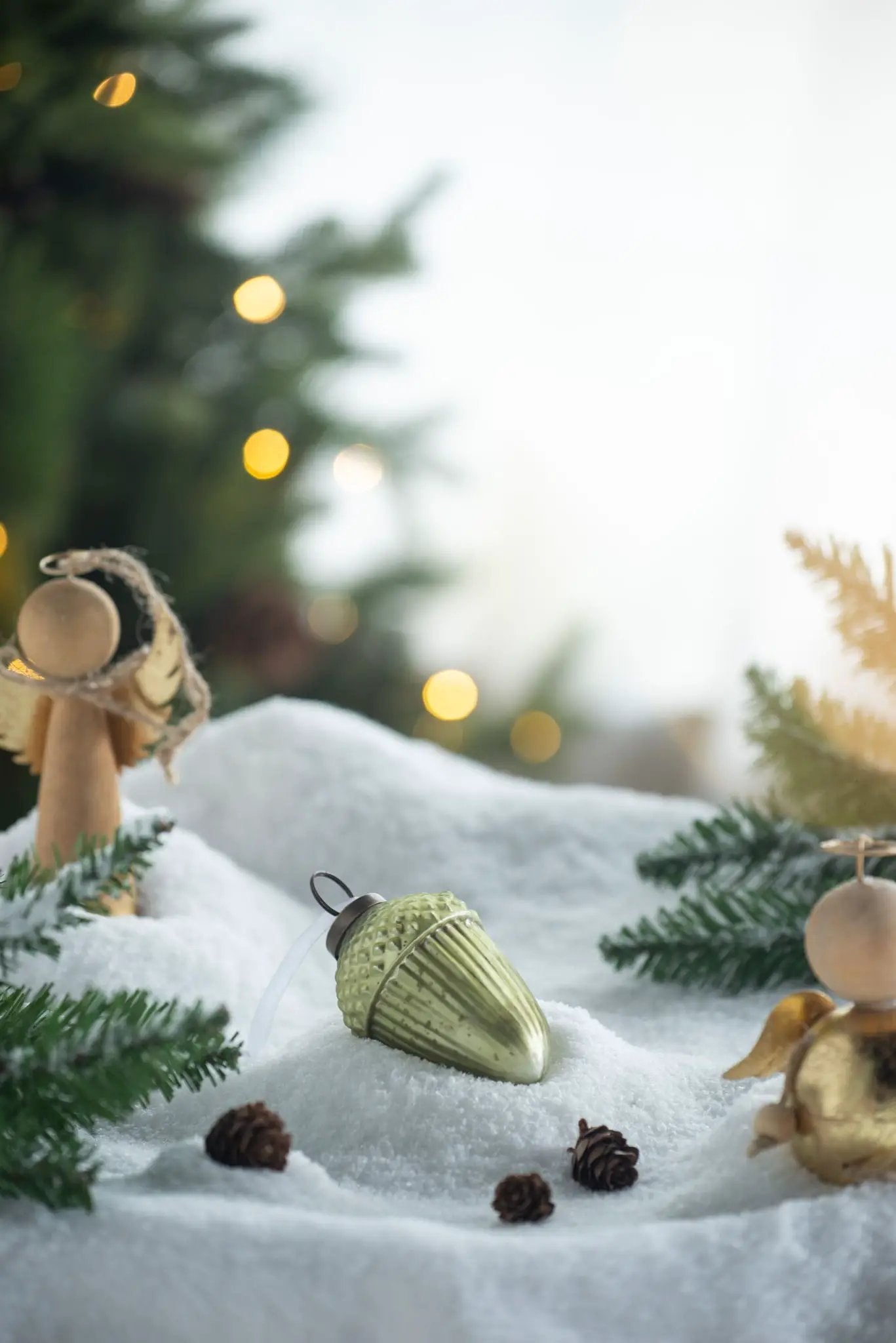 Tear Drop Ornament, Decorative Hanging Christmas Tree Ornaments For Holiday Party Decorations (Set of 12) by Unique Piece Furniture