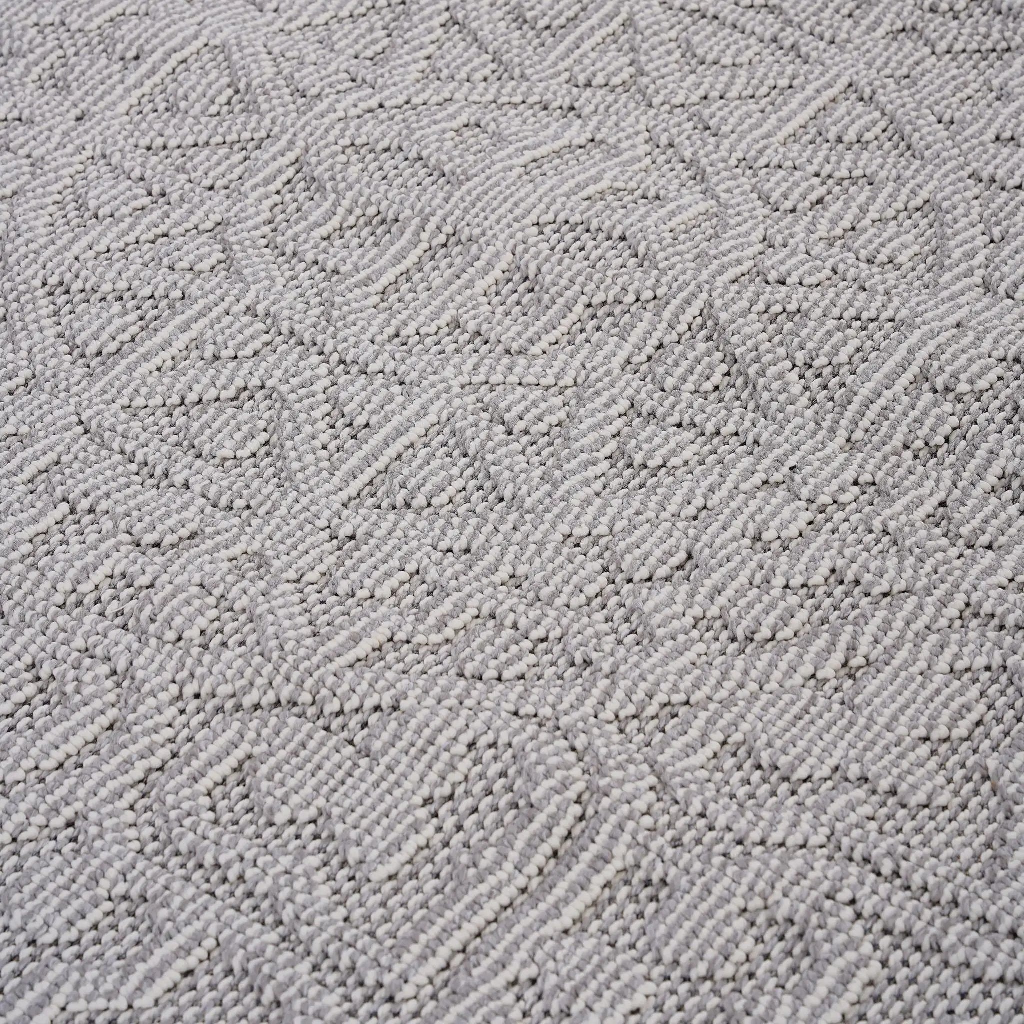 Guros - 8' X 10' Medallion Indoor / Outdoor Area Rug - White / Ivory by Unique Piece Furniture