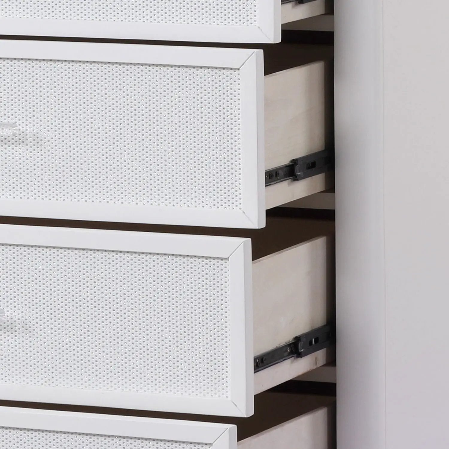 Opium - 5 Drawer Chest - White by HouseOfZazla