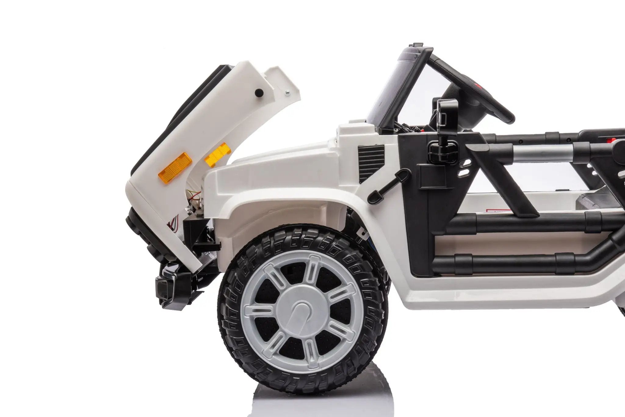 12V7A 30W*2 Four-Wheel Drive Seat One Button Start, Forward And Backward, High And Low Speed, Music, Front Light, Power Display, Two Doors Can Open, 2.4G R / C, Seat Belt Four Wheel Absorber by HouseOfZazla