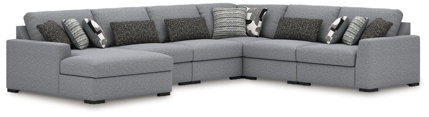 Bealton - Sectional by Unique Piece Furniture