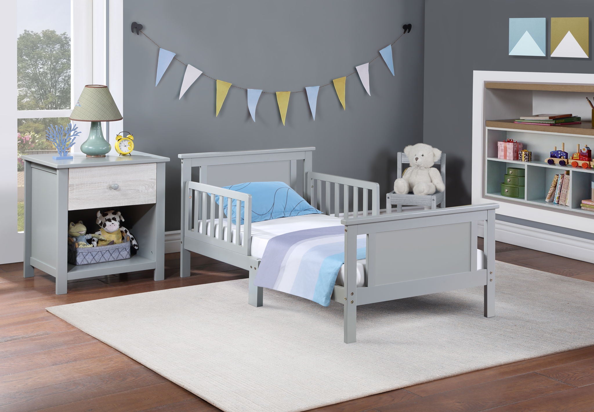 Connelly - Reversible Panel Toddler Bed by HouseOfZazla