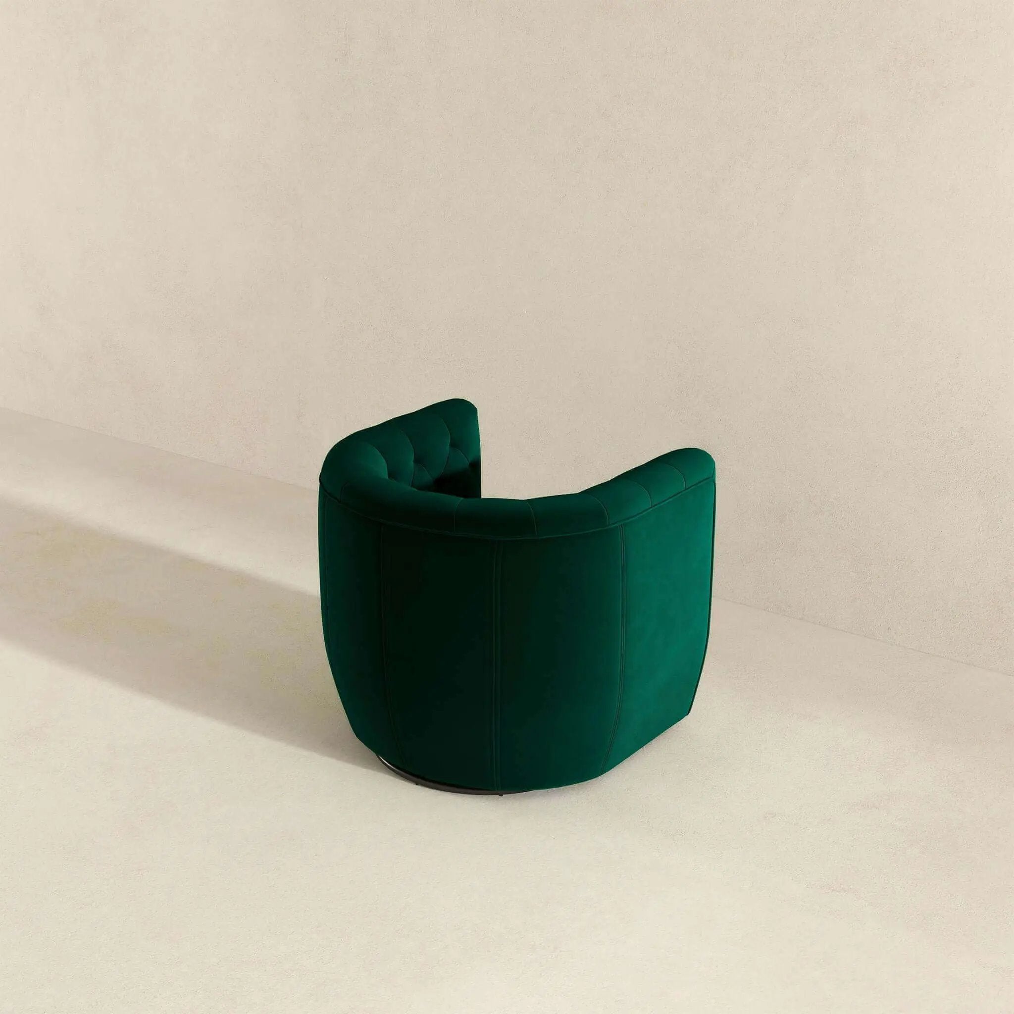Delaney - Ergonomic Design Swivel Chair by Unique Piece Furniture