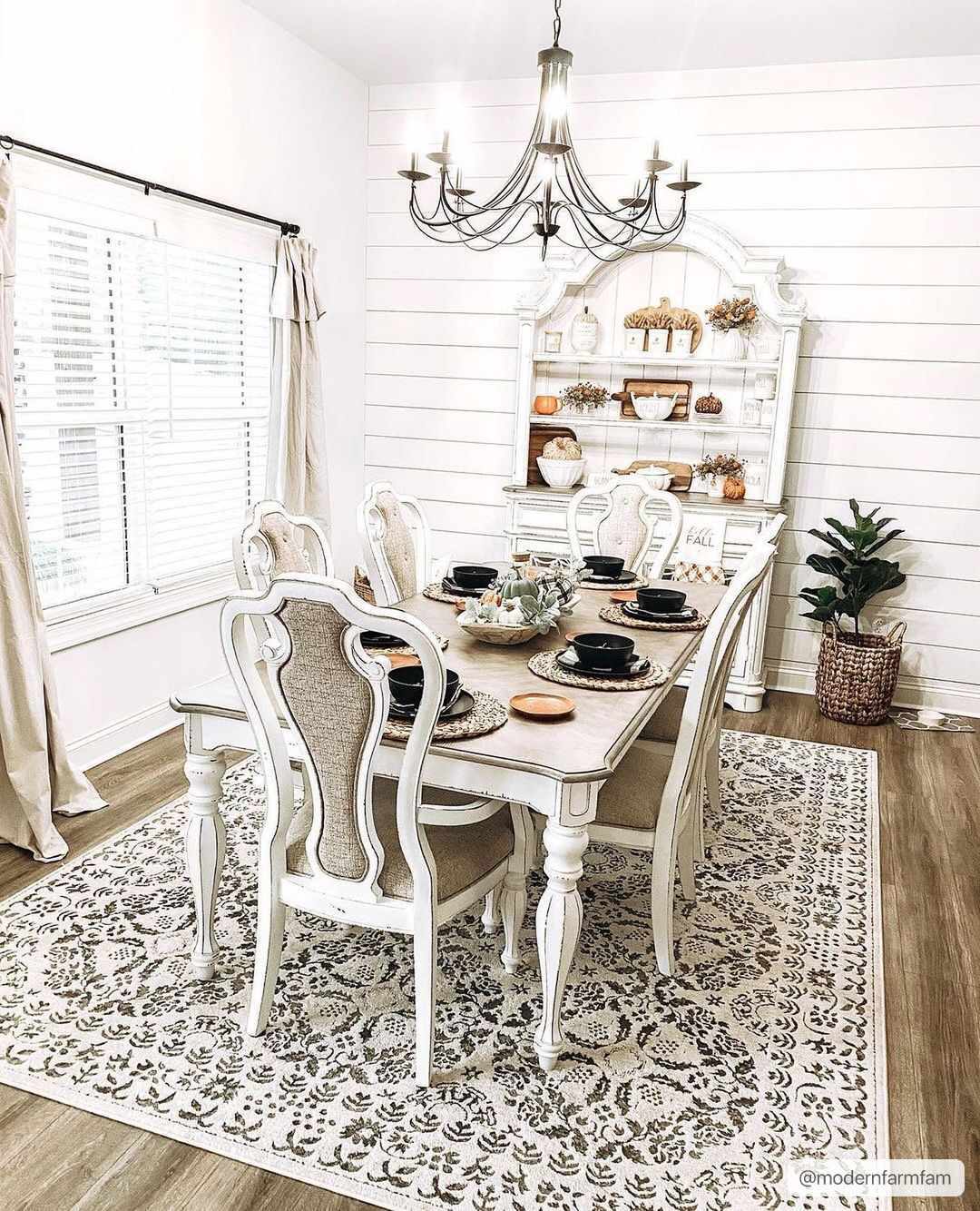 Megargel Area Rug by Boutique Rugs