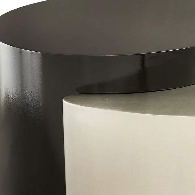 Ying Yang - Table by HouseOfZazla