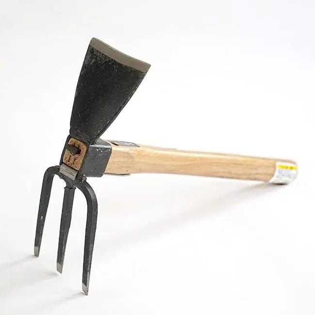 Japanese Craftsmanship Garden Hoe and Cultivator Hand Tiller by GreenHaven Gardens