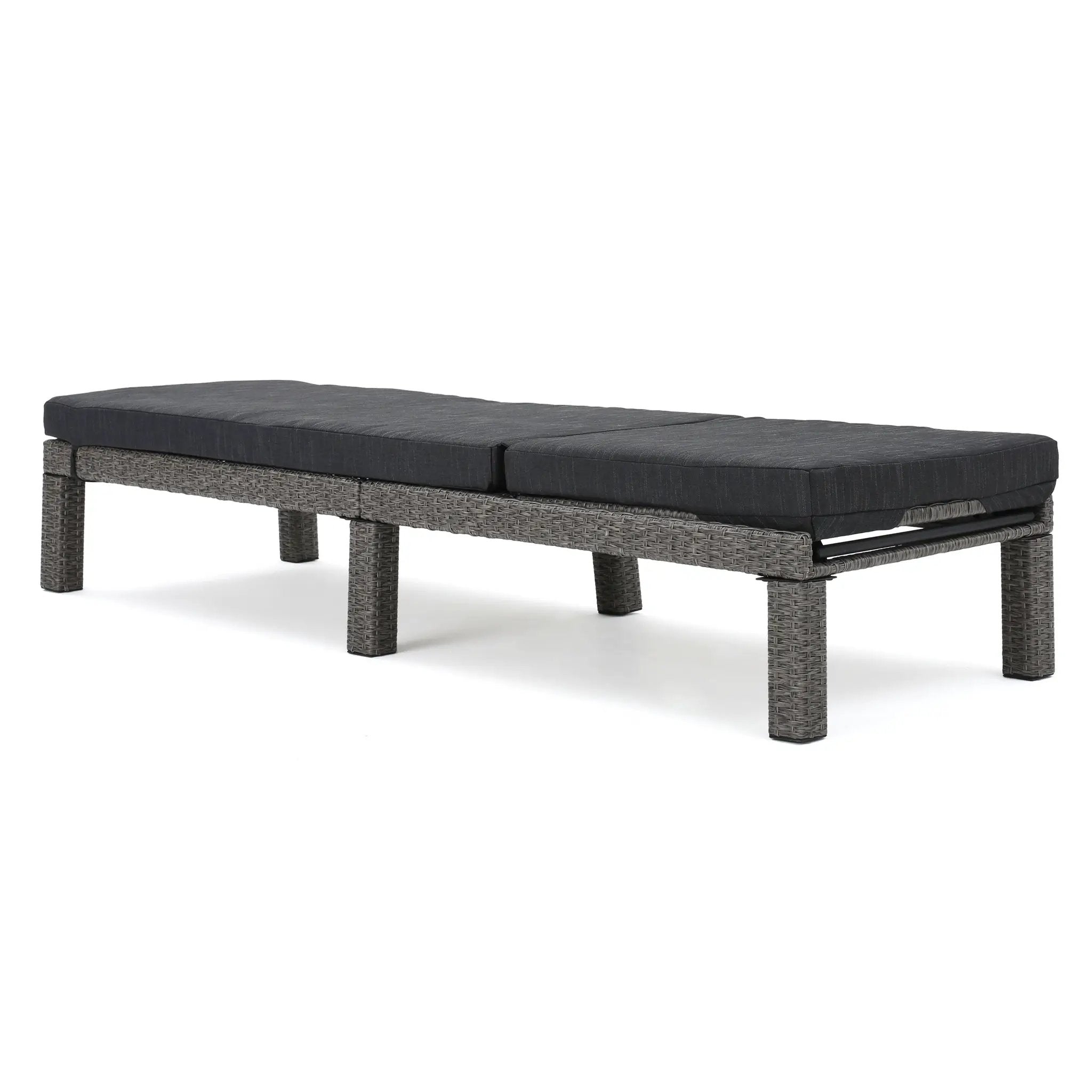 Puerta KD Chaise Lounge by HouseOfZazla