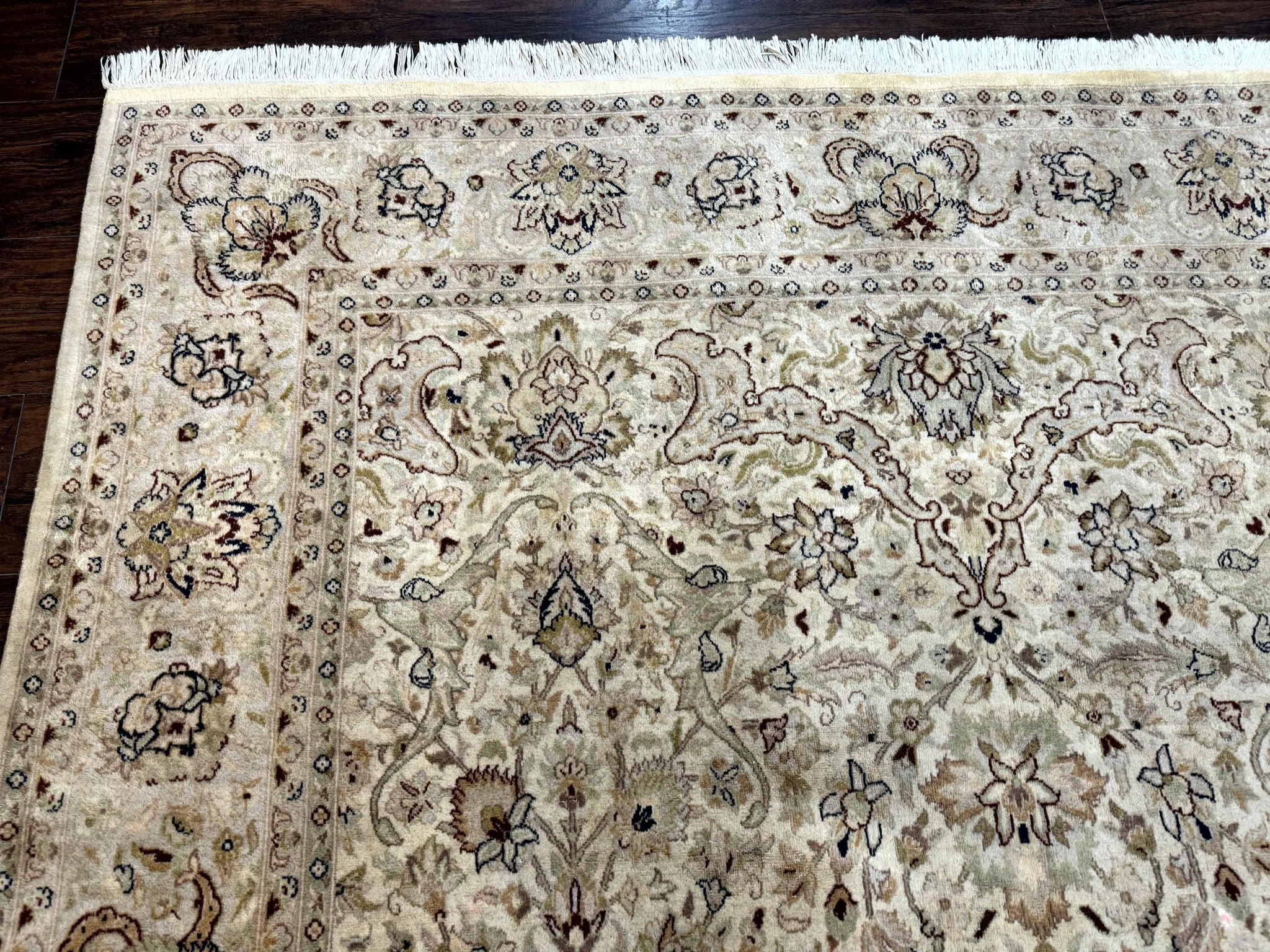 Pak Persian Rug 6x9, Vintage Handmade Wool Carpet, Floral, Beige by Jewel Rugs