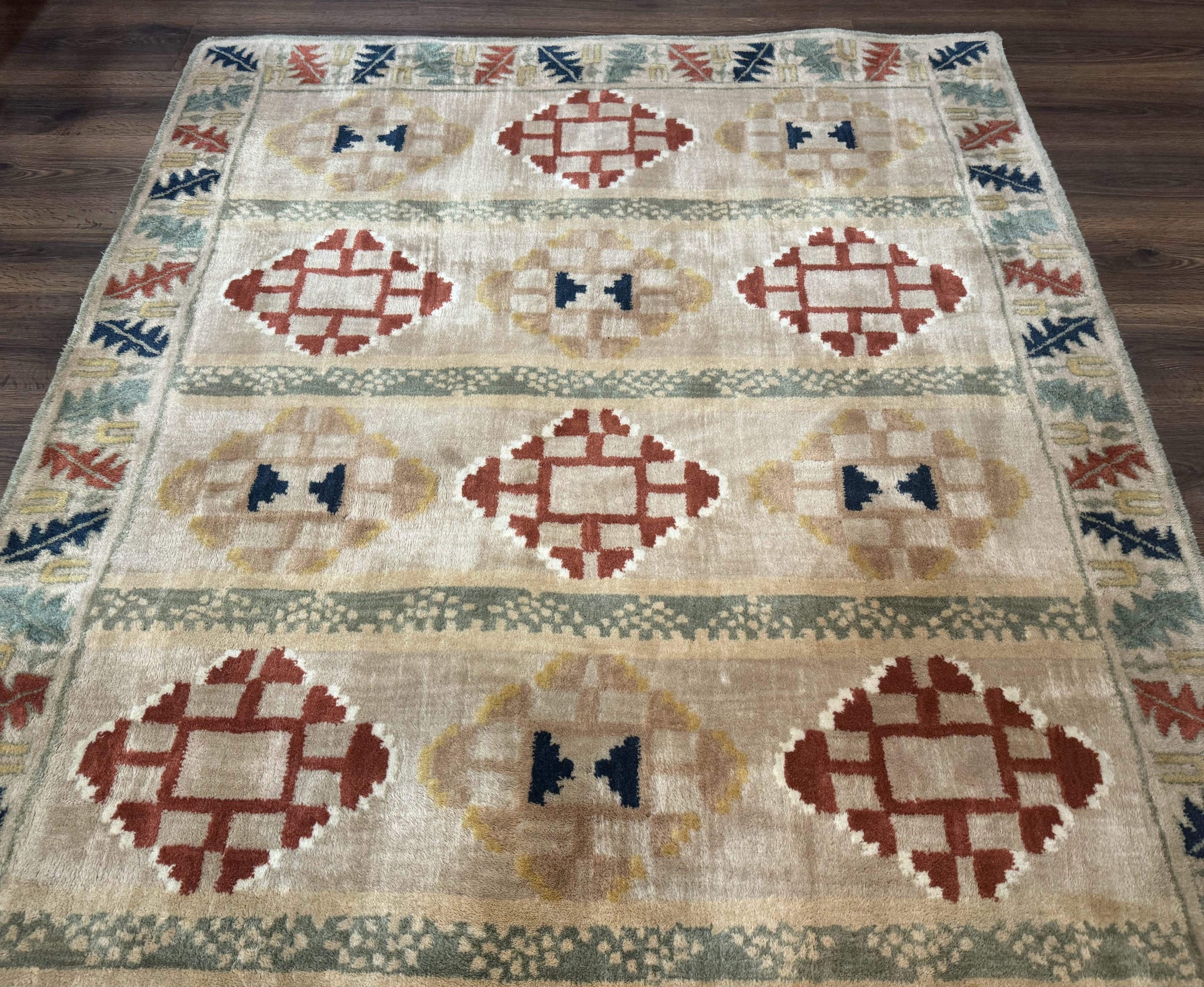 Geometric Design Area Rug 5x8, Beige and Rust Red by Jewel Rugs