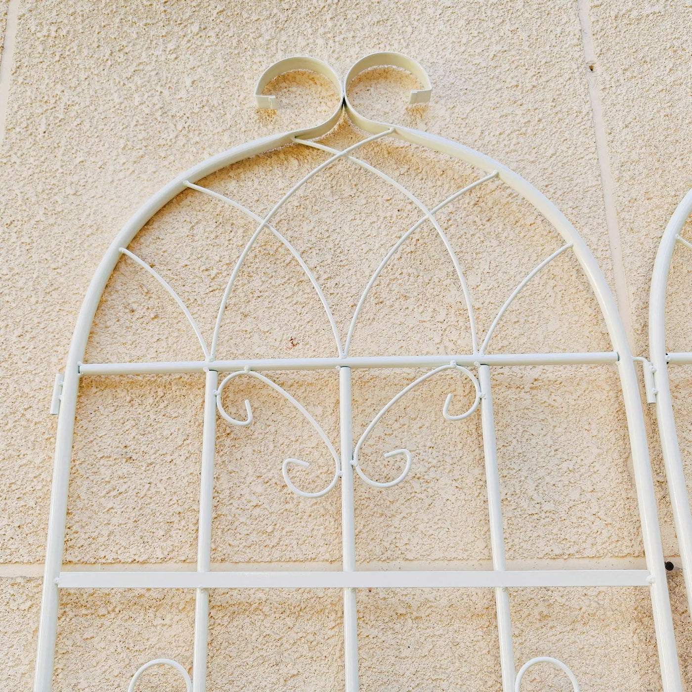 Metal Garden Rustproof Trellis For Climbing Plants Outdoor Flower Support by HouseOfZazla