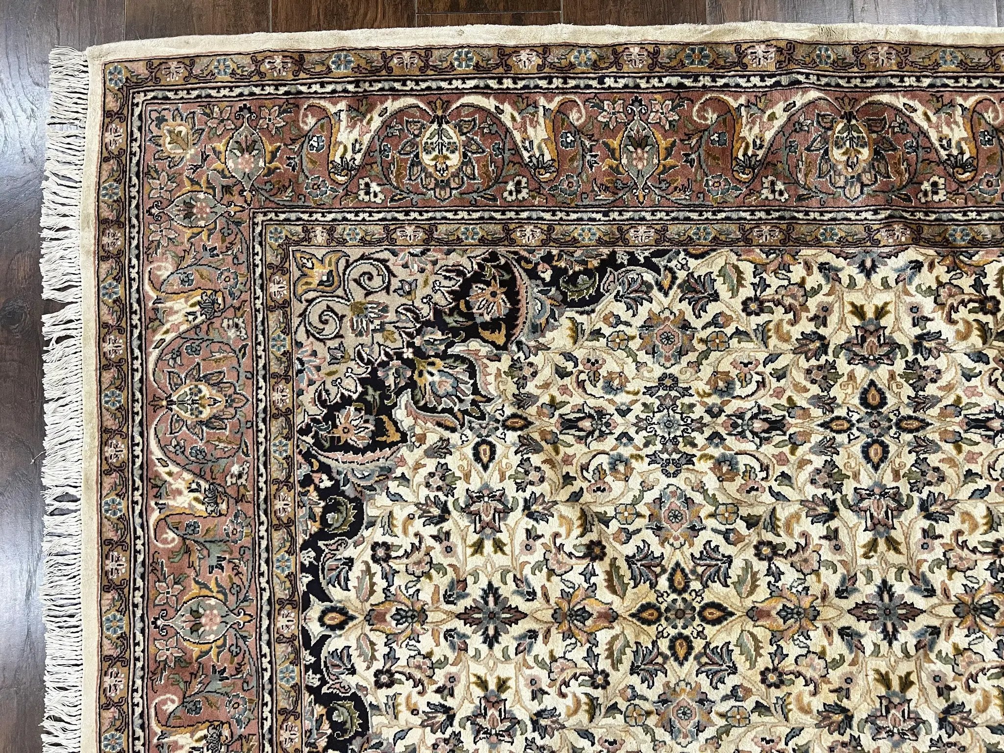 Pak Persian Rug 5x8, Handmade Wool Oriental Carpet, Vintage Rug, Floral Allover, Very Fine 320 KPSI by Jewel Rugs