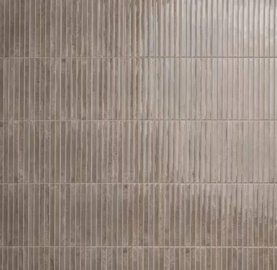 Open Box MSI Princess Grigio 5 in. x 10 in. Polished Porcelain Fluted Subway Wall Tile (8.71 sq. ft. /Case) by Selzalot